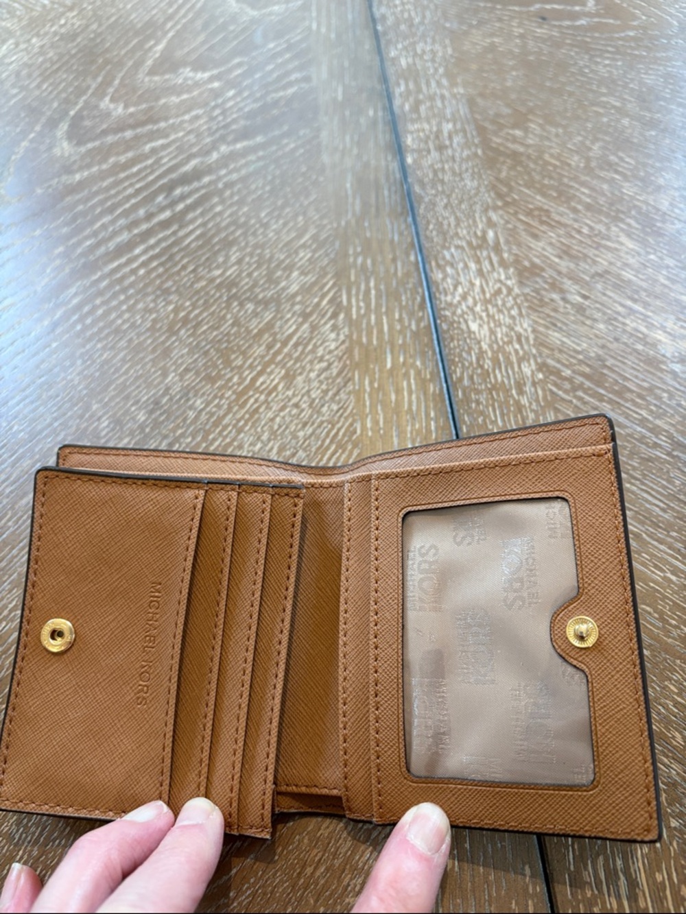 MICHAEL Michael Kors Small Wallet - Picture 3 of 4